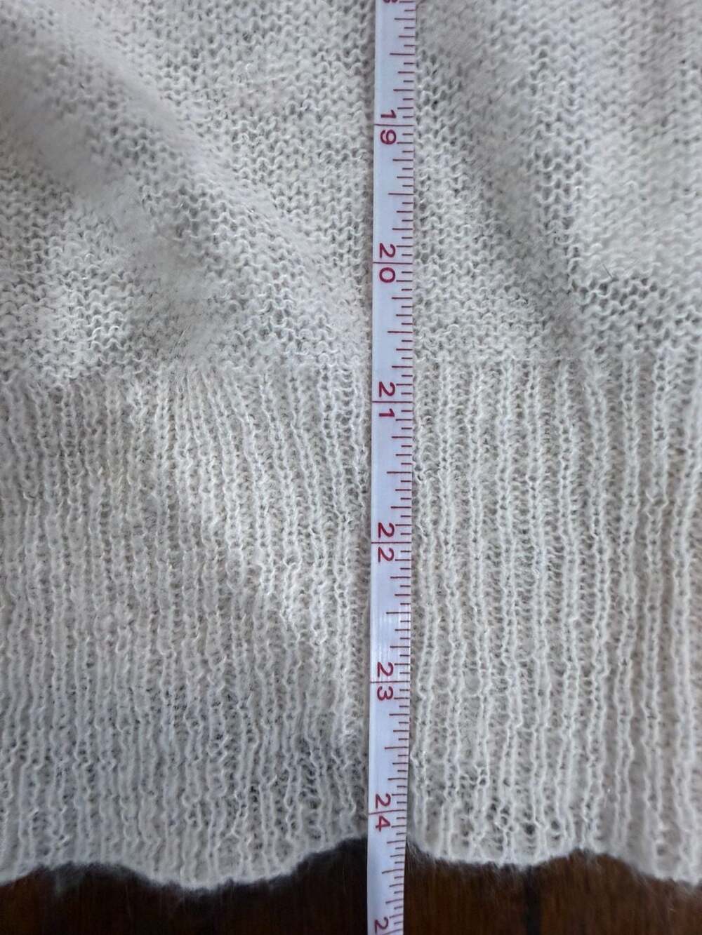 J.Crew Mohair Blend Fuzzy Cardigan Sweater Small Cream Ivory Quiet Luxury Y2K - Picture 7 of 7